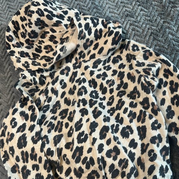 Cheetah Hearts Jeggings and Hoodie - Picture 2 of 6